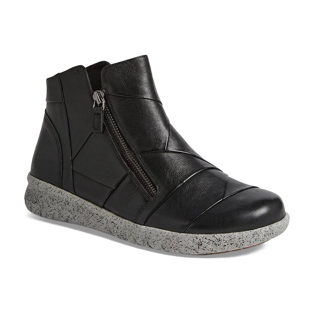 Sisley XF Leather Women's